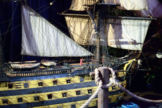 File:Hmsendeavourmodel1.jpg