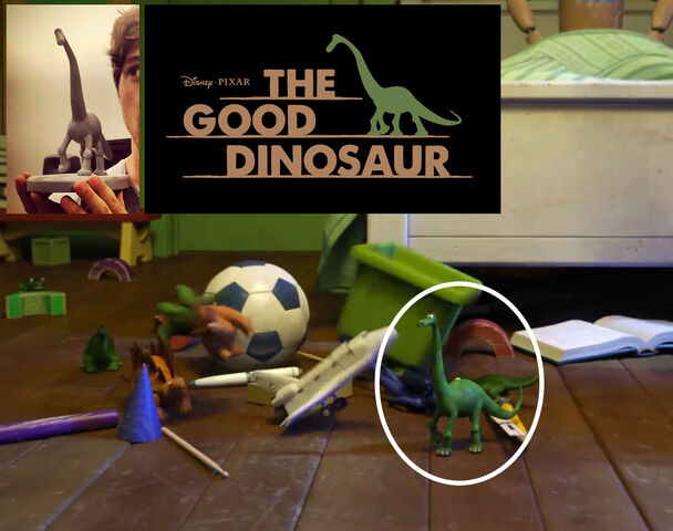 File:MU-TGD-dinosaur-toy.jpg