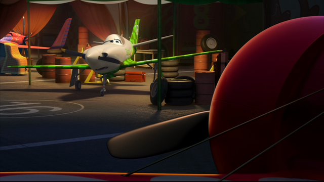 File:Vlcsnap-2013-05-14-02h04m29s193.png