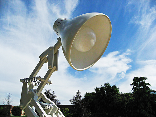 File:LuxoSr.jpg