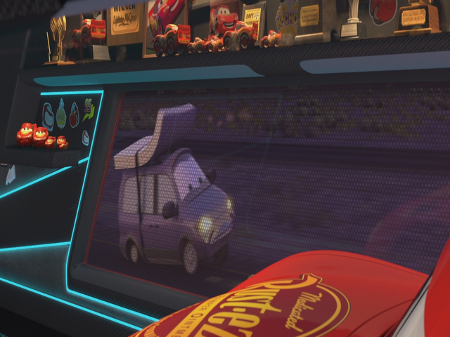 File:LeroyTraffikCars.png