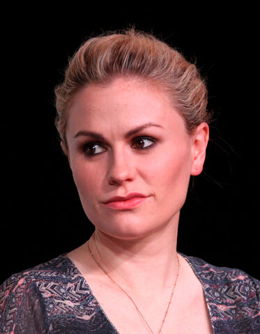 File:Anna Paquin Comic-Con 2012.jpg