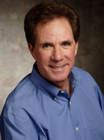 File:Darrell-waltrip(CourtesyofFox).jpg