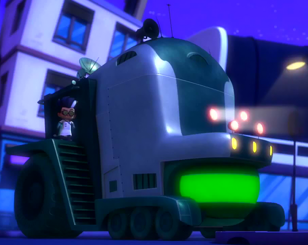 File:Romeo's Lab 1.png