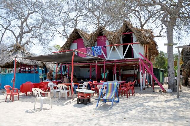 Archivo:Dsc0408 cabanas el nary 2.jpg