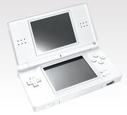 Nintendo DS Lite blanca.jpg