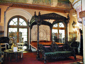 File:Royal Bedroom.jpg