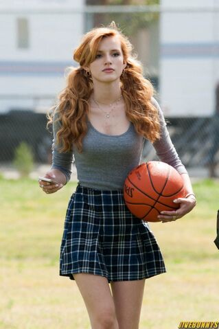 File:Bella thorne 20900067.jpg