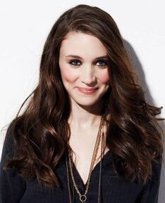 Paper-Magazine-rooney-mara-18098088-594-800 - cropped headshot