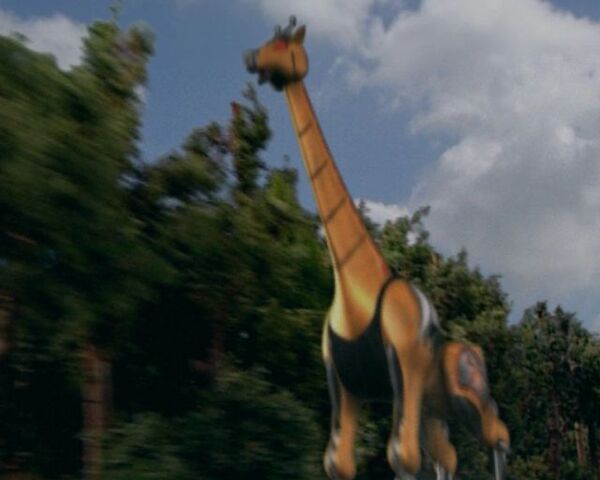 File:WF Giraffe.jpg
