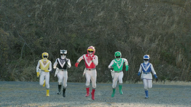 File:Liveman (Super Hero Taisen).png
