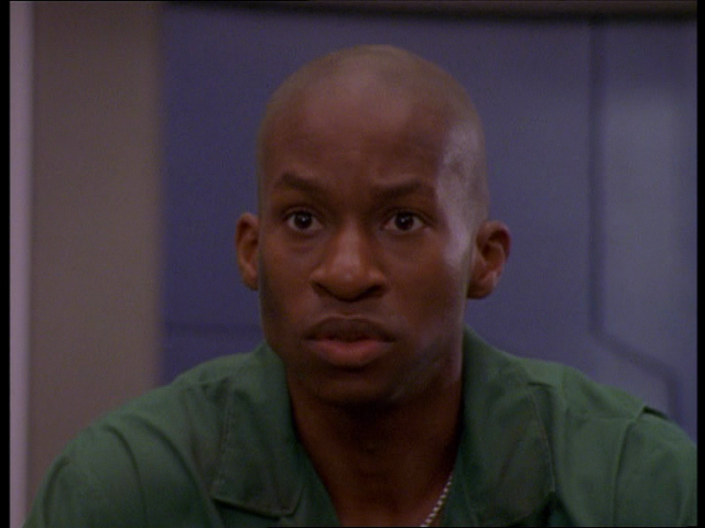 Plik:Damon henderson.png