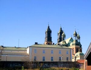 Pałac-Arcybiskupi1-Kopia.jpg