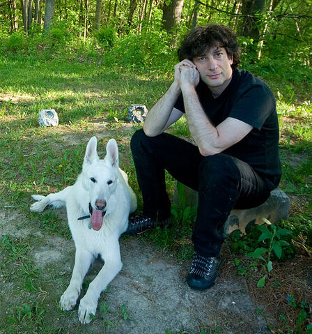 File:Gaiman-headshot.jpg