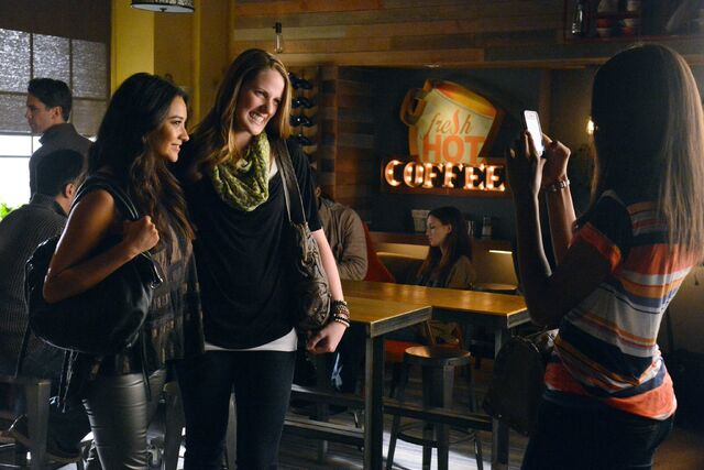 Fichier:Promo 3x22 18.jpg