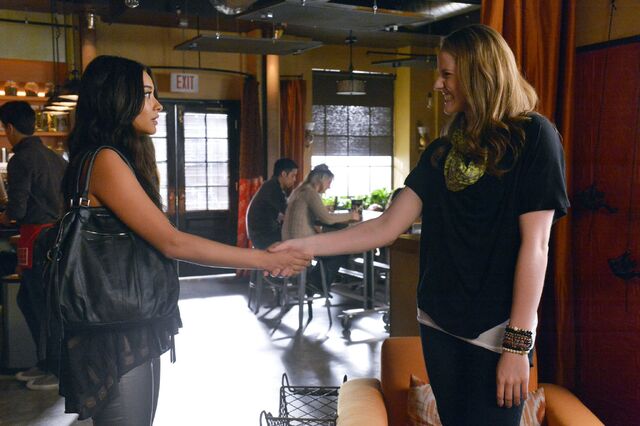 Fichier:Promo 3x22 15.jpg