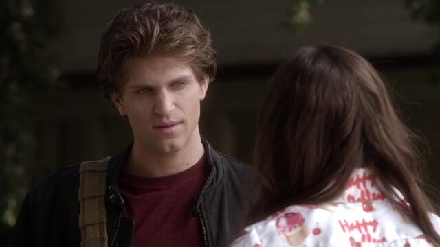 Fichier:Toby 4x20.jpg