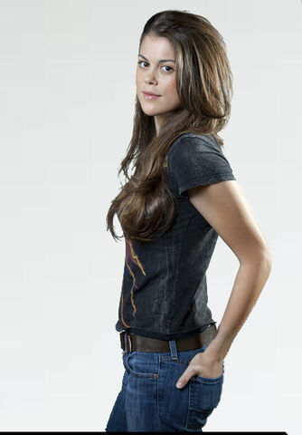 Datei:Paige McCullers.jpg