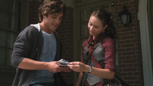 File:PLL112-0424.jpg