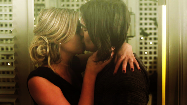 Datei:Hanna-Caleb-hanna-and-caleb-25242647-900-506.png