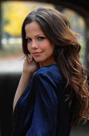 Archivo:Tammin Sursok-4.jpg