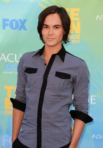 Archivo:936full-tyler-blackburn.jpg