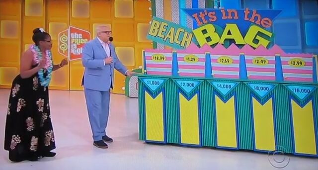 File:Itsinthebeachbag2017.jpg
