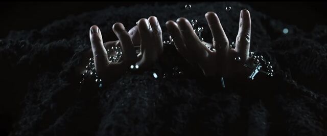 File:Priest trailer 19.jpg