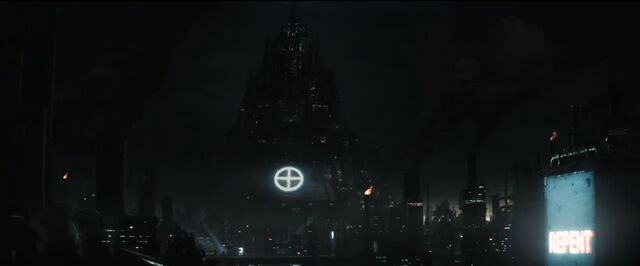 File:Priest trailer 02.jpg
