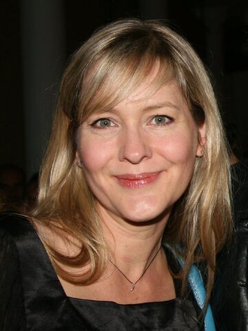 File:Linda Larkin.jpg