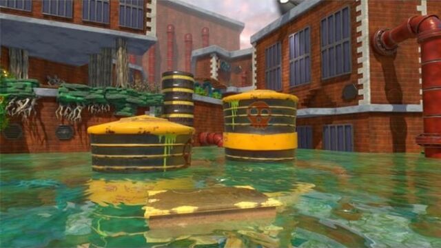 File:Hivory Towers Pool.jpg