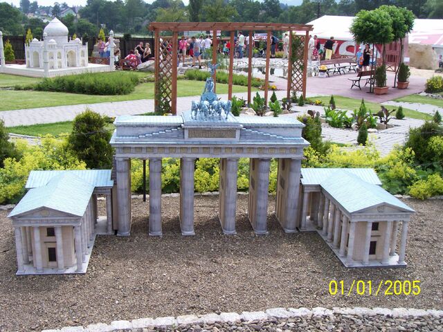 Plik:Park Miniatur Inwałd11.jpg