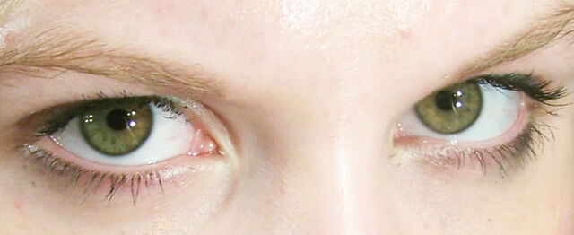 File:Greeneyes.jpg