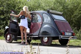 File:2cv and girl.jpg