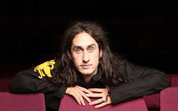 Ross-Noble-for-bus 1363592c