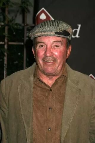 File:Joe Santos.jpg