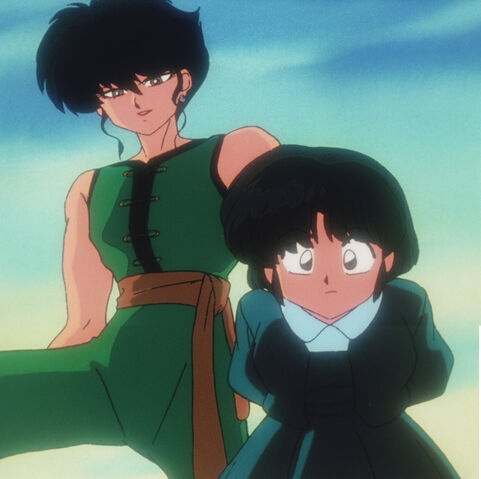 Archivo:Taro-holds-Akane-Captive-ranma-1-2-37792358-1016-1012.jpg