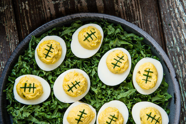 File:Football-deviled-eggs-3.jpg