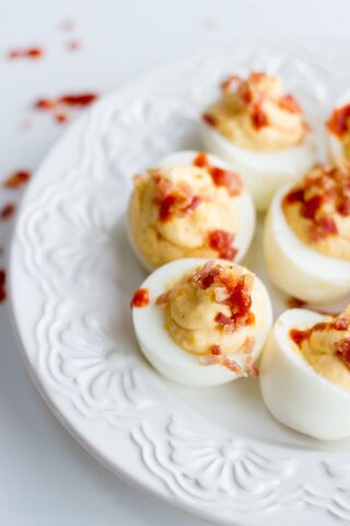 File:Spicy-deviled-eggs.jpg