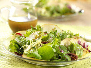 Mixed-field-greens-asian-pears-and-pecans-salad 456X342