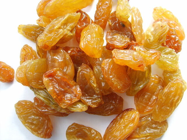 File:Sultanas.jpg