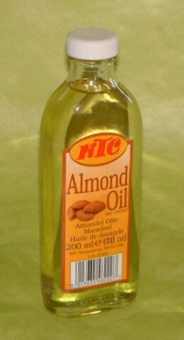 File:AlmondOil.jpg