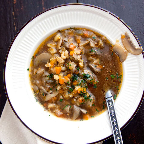 File:7-SAV150-110.MushroomBarleySoup-750x750.jpg