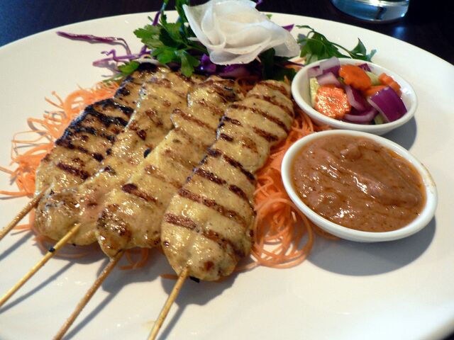 File:Chicken+satay-527.jpg