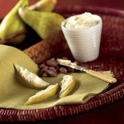 Creamy Cheddar Fondue