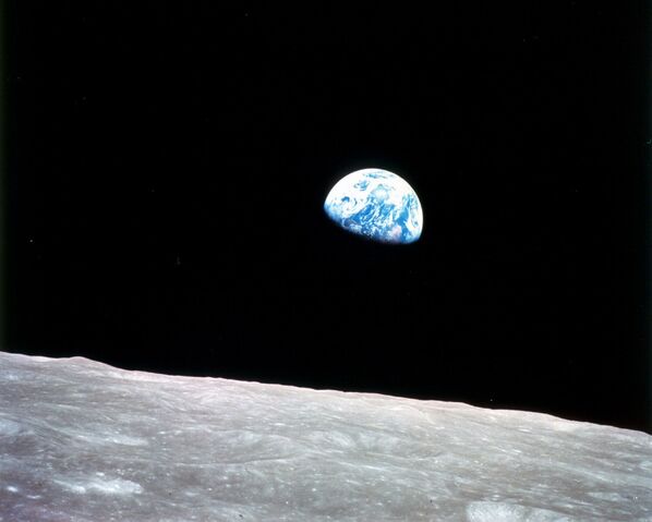 File:Moon.jpg