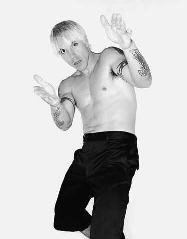 File:Kiedis white.jpg