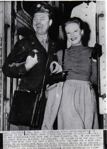 File:WifeGeorgia1945-09-29.jpg