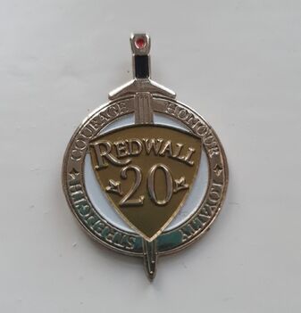 File:Redwall20thpin.jpg