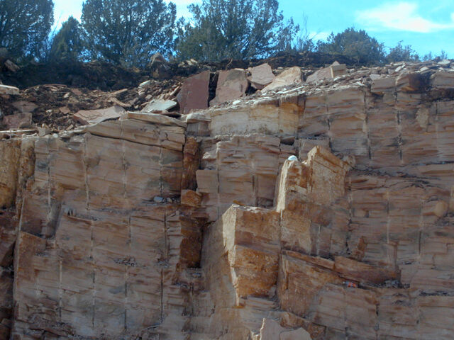 File:Quarry wallsmall.jpg